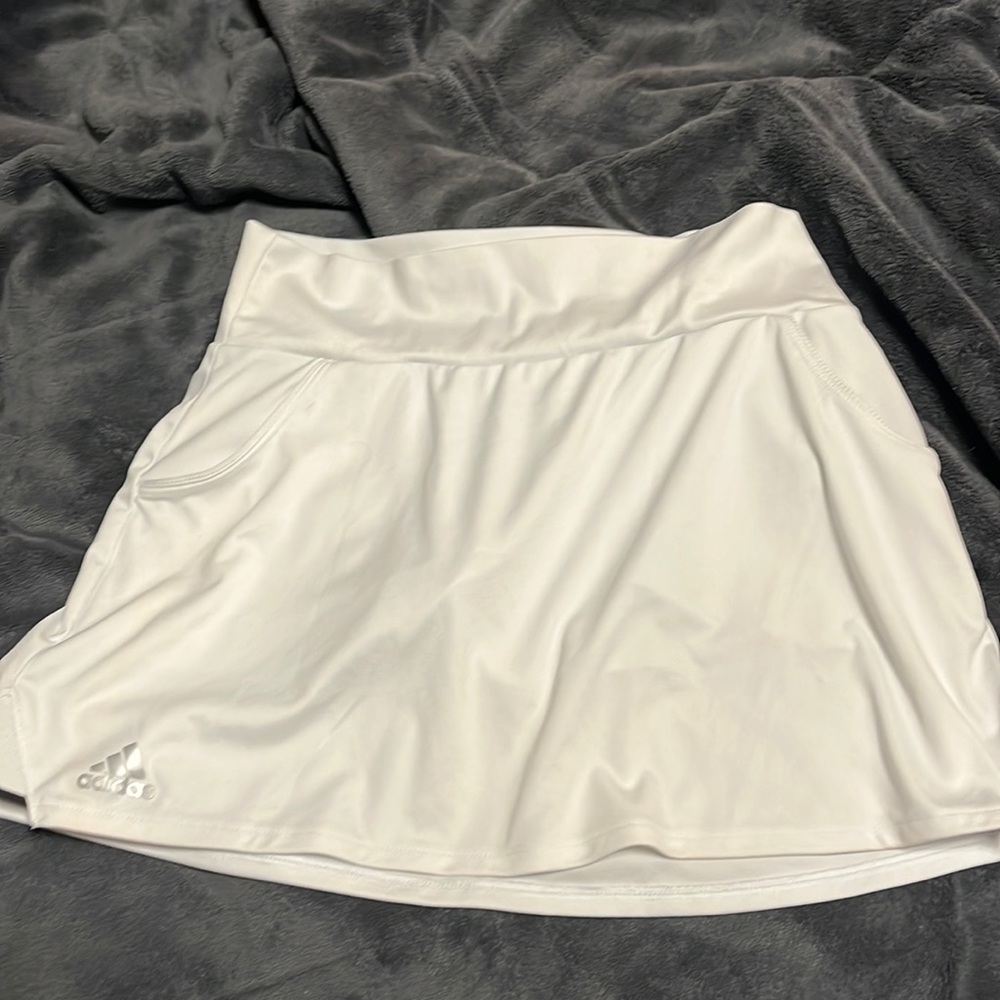 Size xs adidas white tennis skirt